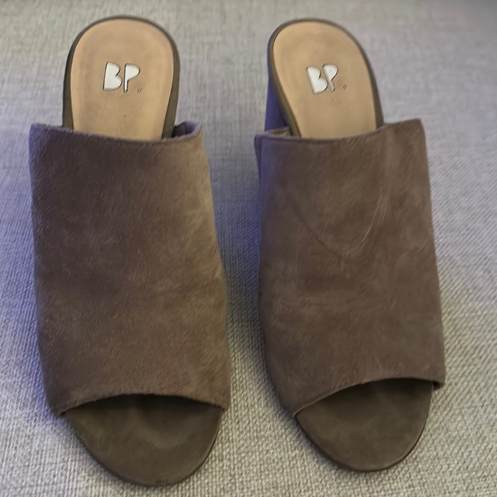 BP Nordstroms tan suede mules